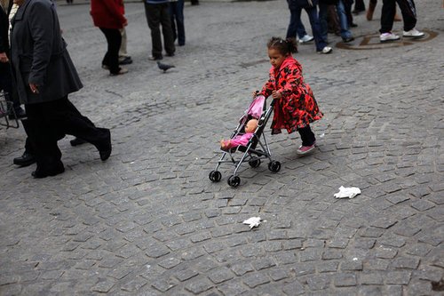 Kid in Red 0755